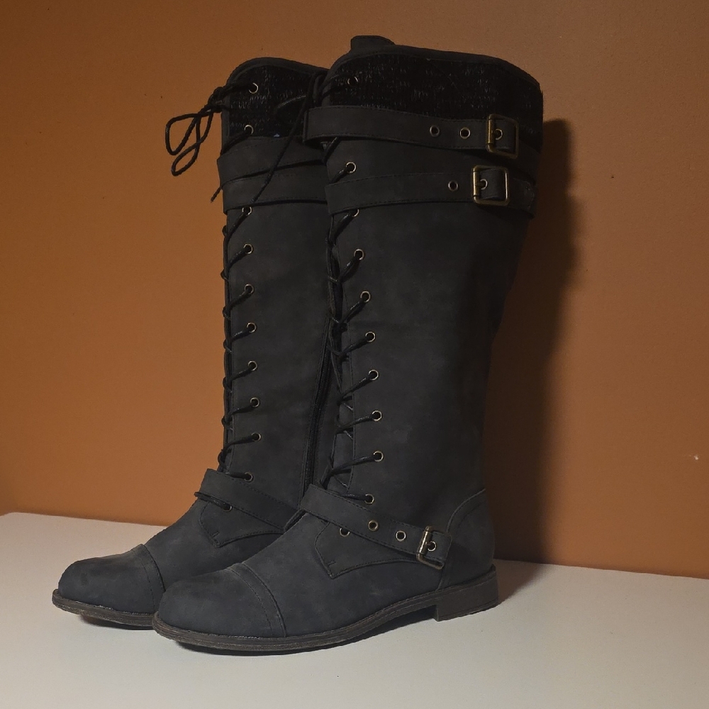 Women's Black Lace-Up Boots
